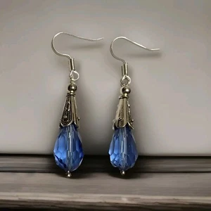 Vintage Art Deco Style Blue Faceted Teardrop Crystal Earrings In Silver Plate - Picture 1 of 7