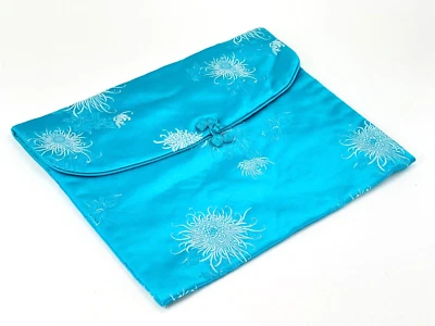 Bolso de aseo asiático vintage azul blanco floral seda maquillaje joyería moneda baratija Foto 1 de 4