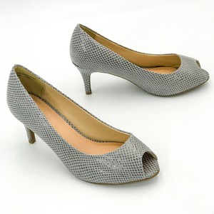 size 9 eee high heels