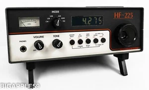 Lowe HF-225 Radio Shortwave AM SSB CW Receiver UK CLASSIC Sync Bd & Whip Pre Amp - Picture 1 of 13