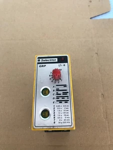 Selectron LYSS AG GRP 31/32 220V Timing Relay Timer FAST SHIPPING - Picture 1 of 5