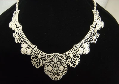 PRISTINE VTG 1950s White Enamel Rhinestone Bib Necklace Floral Lace Statement - Image 1 of 4