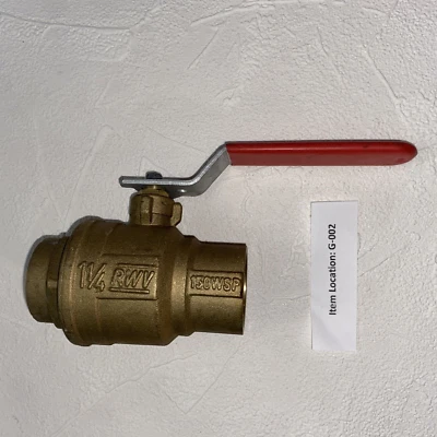 RED WHITE BRASS BALL VALVE 1 1/4" RWV 150 WSP 600 WOG - Image 1 of 4