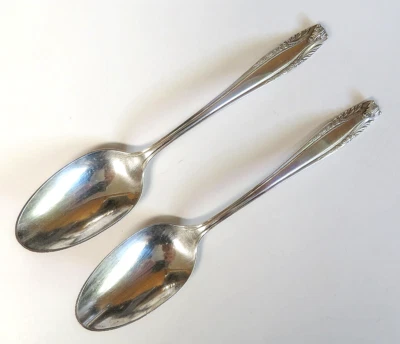 2 cucharaditas Wallace Stradivari de plata de ley de 6" Foto 1 de 2