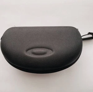Authentic Oakley M Frame 2.0 SI Array Soft Vault Sunglass Case Black Hard New - Picture 1 of 3