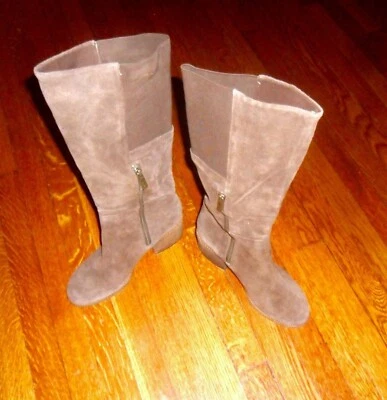 $258 Espléndidas Botas Para Mujer Kassie Marrón Tabaco Gamuza Altas Cremallera Lateral 10 EE. UU. Foto 1 de 4