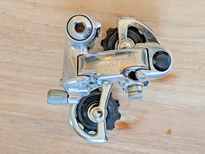 老式禧玛诺 Light Action RD-L554 后变速器短笼公路自行车 — 第 1/4 张图片