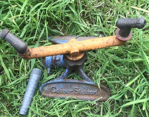 VINTAGE COOPER STEWART CO. LONDON RAIN KING GARDEN LAWN SPRINKLER BRITISH MADE Cover