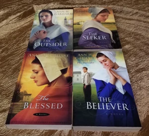 Lot Of 4 ROMANCE / HISTORICAL Books By ANN H. GABHART SERIES: SHAKERS - Imagen 1 de 6