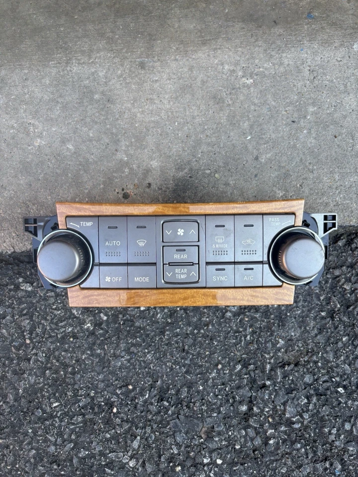 2009 Toyota Highlander controle de temperatura dianteiro automático peça CA # 55900-48231 - Imagem 1 de 4