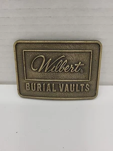 Fibbia cintura vintage Wilbert Burial Vaults bara funebre cassaforte pubblicità stranezze - Foto 1 di 10