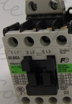 1PCS FUJI SC-E02A  AC380V Ac contactor New - Image 1 of 3