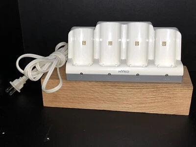 NYKO NINTENDO Wii CHARGE STATION QUAD CHARGER  - Image 1 of 4
