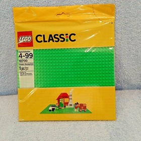 LEGO Classic GREEN BASEPLATE 10700 Supplement for Building, Playing: BRAND NEW