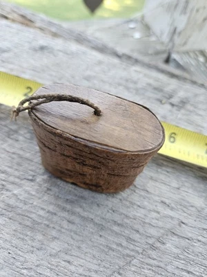 18th Century Birch Bark Hand Made Personal Snuff Box Near Perfect Org Condition - Image 1 of 4