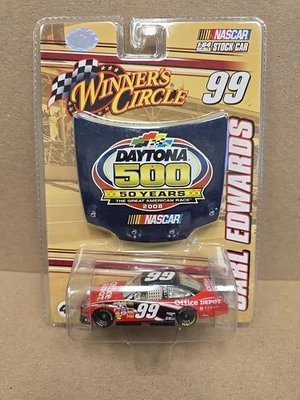 2008 年 Winner’s Circle Carl Edwards #99 Daytona 500 胡德获胜者圈 1/64 — 第 1/4 张图片