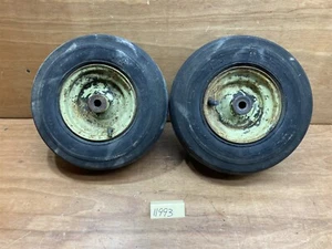 GRASSHOPPER 1822D 1212 1622 1822K 2132 TIRES & WHEELS 483860 482350 483301 - Picture 1 of 9