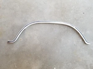 1975 - 1991 Ford Econoline Van Left Front Fender Trim - Foto 1 di 8