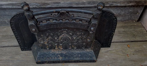 20 inch Antique Cast Iron Victorian Gothic  Range Fireplace Fender Grate No 90 Cover