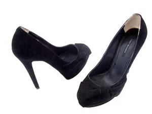 TONY BIANCO SHOES LADIES BLACK SUEDE HEELS DRESS LEATHER WORK FORMAL SIZE 6 - Picture 1 of 9