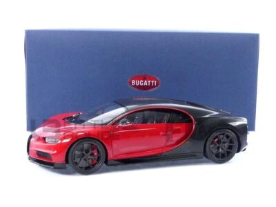 Autoart 2019 Bugatti Chiron Sport Italian Red and Carbon Black 1/18 Mode - Image 1 of 4