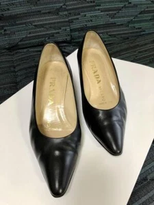 PRADA Damenschuhe schwarz Leder Pumps - Bild 1 von 9