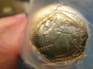 (1) Roll 2006 P South Dakota Statehood Quarters BU - Picture 1 of 1