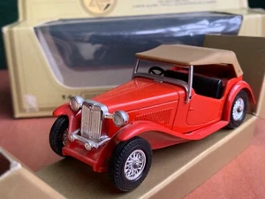 1945 MG-TC Y-8 Matchbox Models of Yesteryear Red black interior Tan Top - Picture 1 of 4