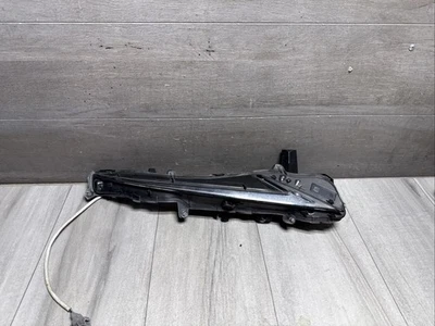 2017-2020 Lexus IS250 IS350 LED DRL DIURNO Derecho, Pasajero OEM H179 Foto 1 de 4