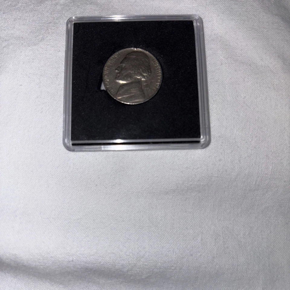 1977 US Jefferson Nickel Double Obverse. A Unique Find In Circulation. Error ??? - Image 1 of 2