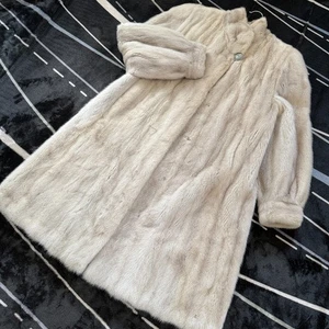 Saga Royal Lavender Mink Long Coat A-Line Real Fur Long Sleeves FROM JAPAN - Picture 1 of 16