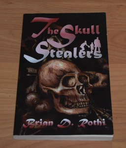 The Skull Stealers von Brian D. Roth signiert TPB - Bild 1 von 4