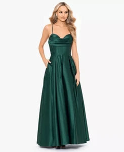 Blondie Nites Juniors' Gathered-Bust Boned-Waist Ball Gown Emerald Green Size 3 - Picture 1 of 15