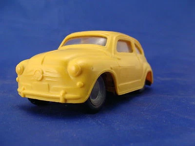  FIAT 600 BALLON CELLULOIDE PLASTIC old toy CAR 1/43 - Immagine 1 di 4