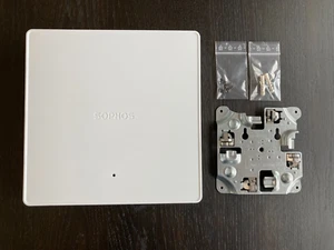 Sophos APX 740 Wireless Access Point  [A740TCHNE] APX740 - Afbeelding 1 van 4