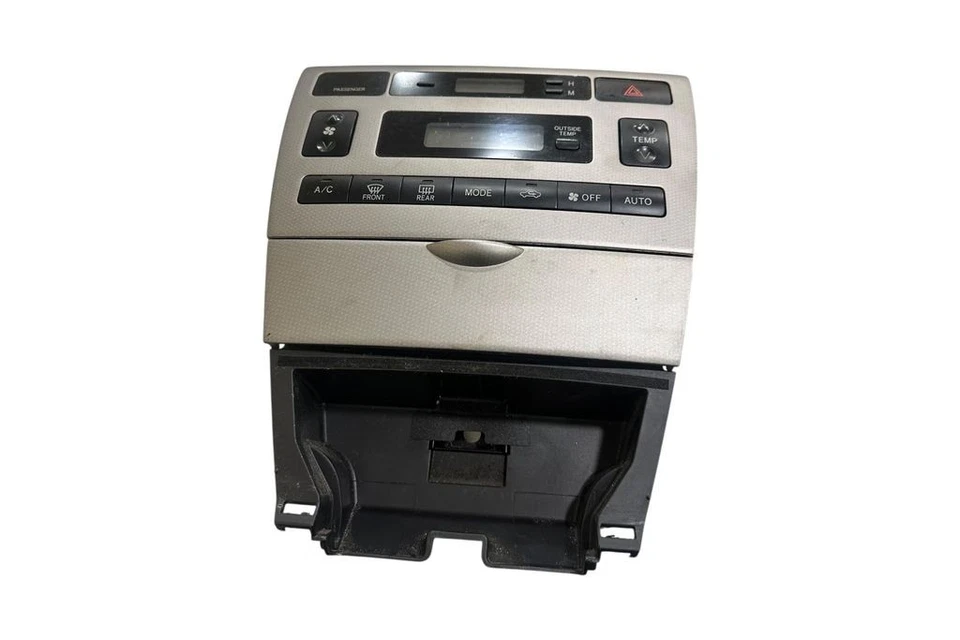 Toyota Corolla E120 E130 2005 Climate control unit module 554111A240 ONV57813 - Image 1 of 4