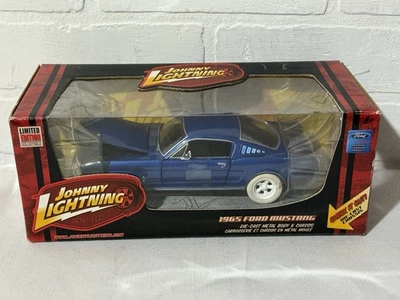 1:24 Johnny WHITE LIGHTNING 1965 Ford Mustang Fastback Blue With WHITE TIRES - Image 1 of 4