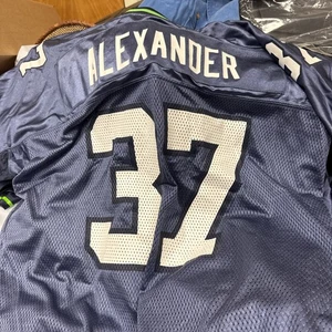 Seattle Seahawks Shaun Alexander #37 Jersey Size 2XL Teal NFL Players - Picture 1 of 12
