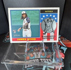 🔥2025 Topps Heritage - #76PI-16 James Wood (RC) 1976 Player Icons Insert 🔥 - Picture 1 of 2