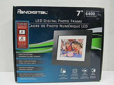 PANDIGITAL 7 INCH LED DIGITAL PHOTO FRAME PAN7000DW WITH MUSIC&VIDEO NO REMOTE - Image 1 of 3