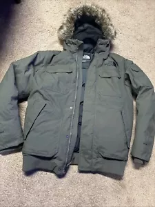 Mens The North Face Gotham III 550-Down Warm Insulated Winter Jacket GREEN SMALL - Picture 1 of 22