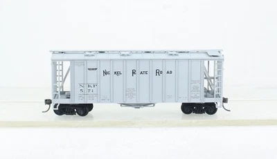 HO Scale Con-Cor Nickel Plate Road 40' Airslide Covered Hopper Kadees NKP 571 - Image 1 of 4