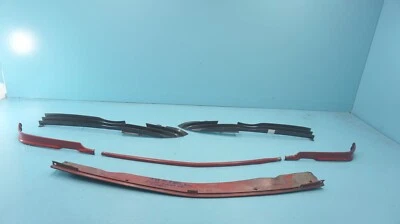 MERCEDES-BENZ 380SL R107 450SL, REJILLA INFERIOR DELANTERA CON EMBELLECEDOR INFERIOR JUEGO 6 UNIDADES Foto 1 de 4