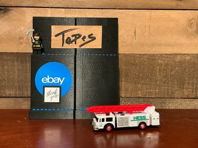 Camión de bomberos 2022 tiene mini colección 📦 Foto 1 de 4