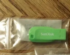 Scandisk Cruzer Blade 16GB USB 2.0 Flash Drive Thumb Memory Stick Green - Picture 1 of 4