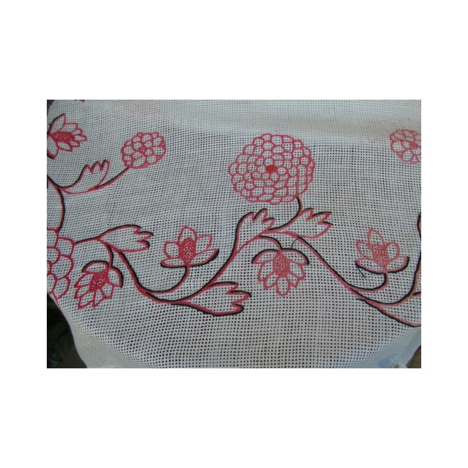 Ancienne Nappe Brodée À La Main 100x100 Cm - Photo 1/1