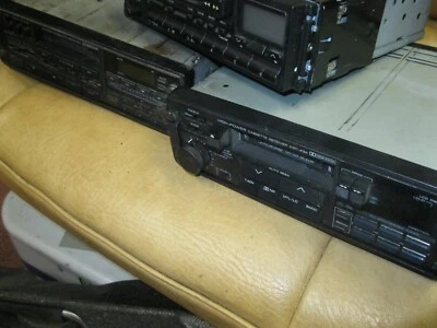 Radio vintage Porsche 911 Foto 1 de 2