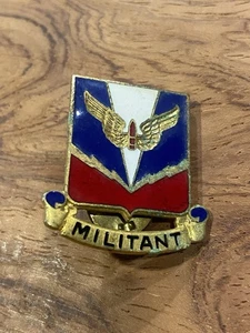 Militant Anti Aircraft School Crest Emanel Pinback by Ira Green Inc#CA - Picture 1 of 4