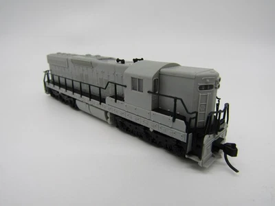 Atlas N EMD SD7 Locomotive DCC Ready - Undecorated with Dynamic Brakes - Image 1 of 4