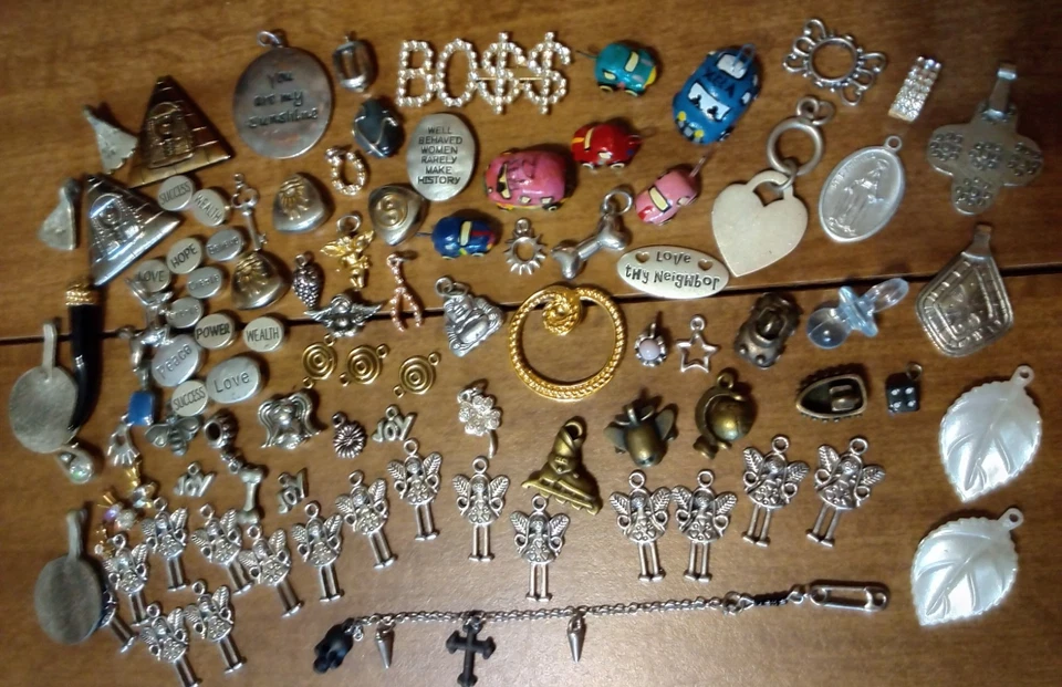 99 Pendant Charm Connector Craft LOT Diff Style Theme Size Type Material Color - Image 1 of 1